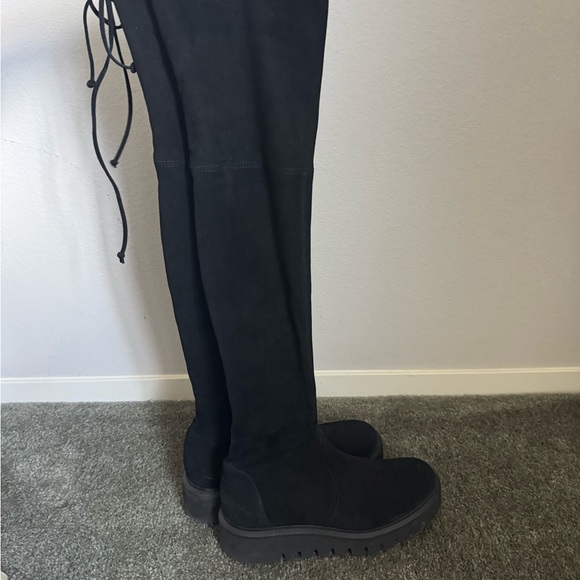 Stuart Weitzman Chalet Suede Black Over-the-Knee Boots - Picture 6 of 9